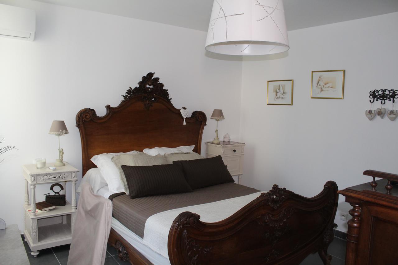 Auberge De Pachoquin Meounes-les-Montrieux Dış mekan fotoğraf