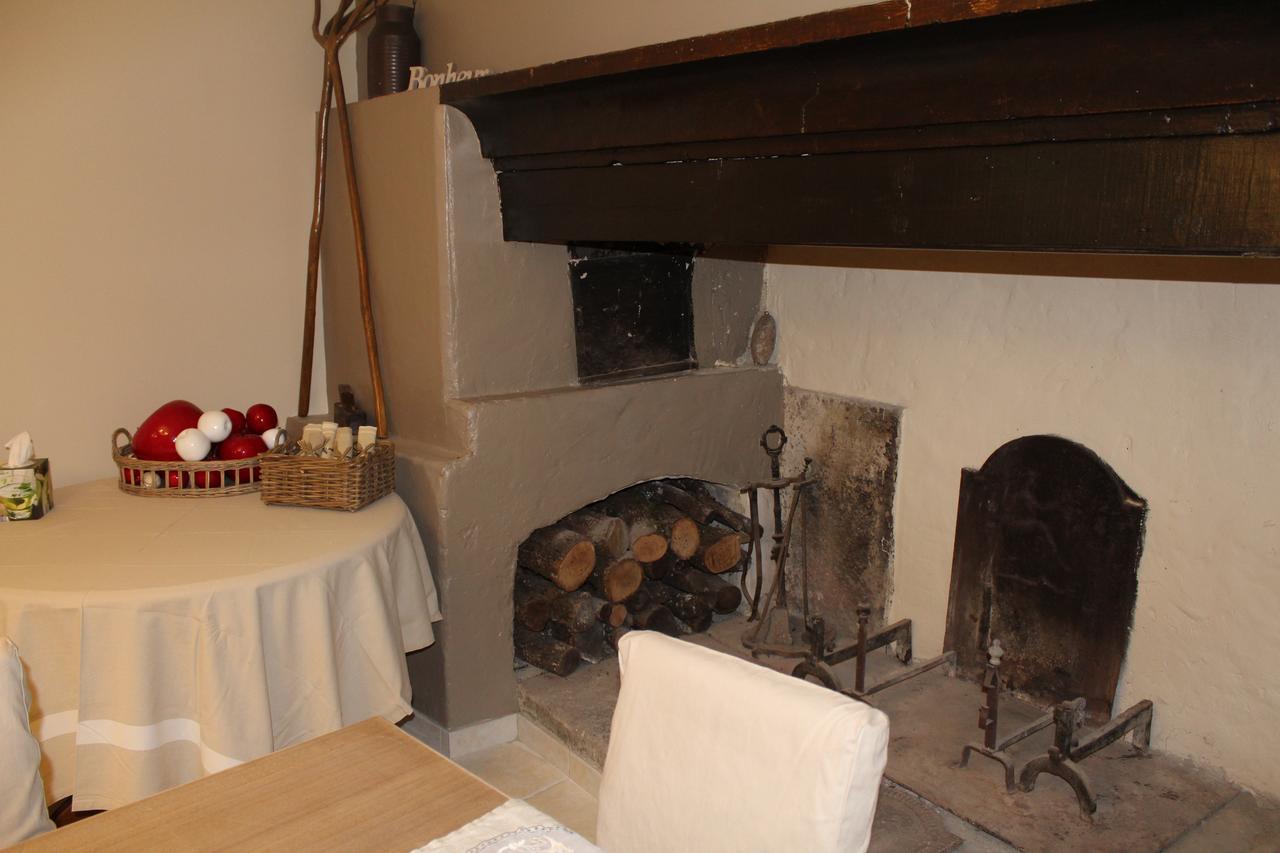 Auberge De Pachoquin Meounes-les-Montrieux Dış mekan fotoğraf